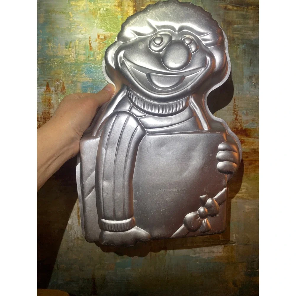 Vintage 1983 Wilton Sesame Street Ernie Muppets Cake Pan 502-3614 Aluminum 14